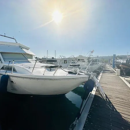 Vedette Location à La Nuitée Sur L Eau Bateau-hôtel Valence (Drome)