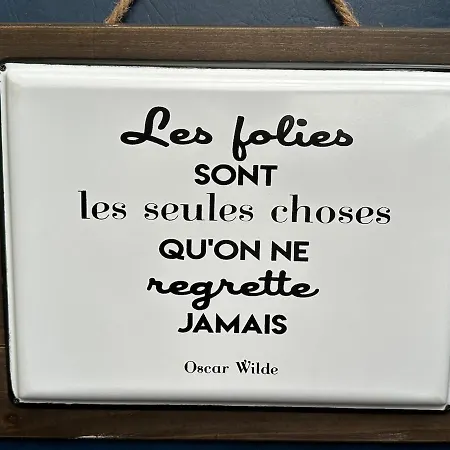 Vedette Location à La Nuitée Sur L Eau Valence (Drome)